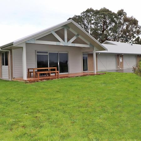 Country Living On Raynes Road Villa Hamilton Dış mekan fotoğraf