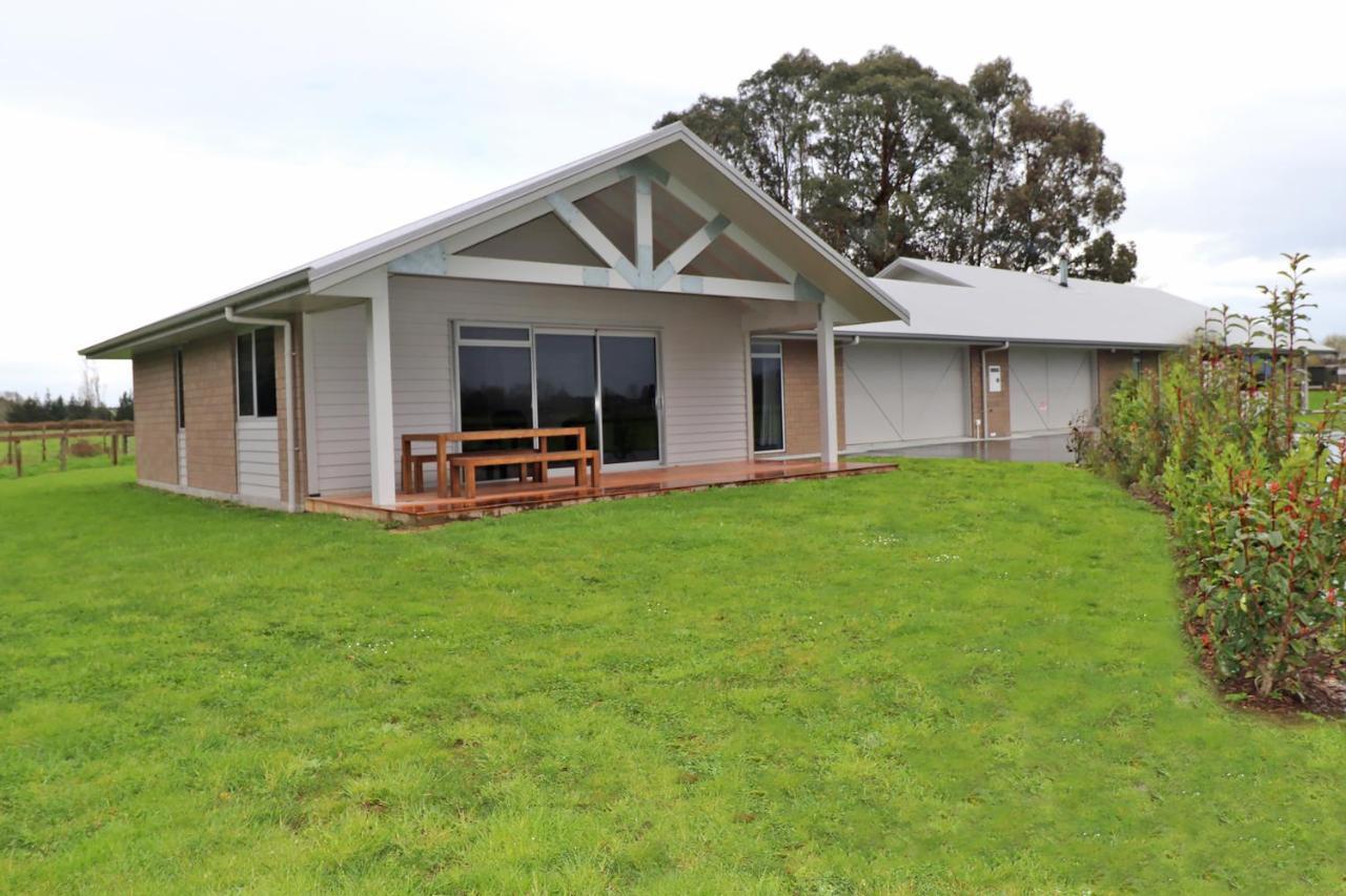 Country Living On Raynes Road Villa Hamilton Dış mekan fotoğraf