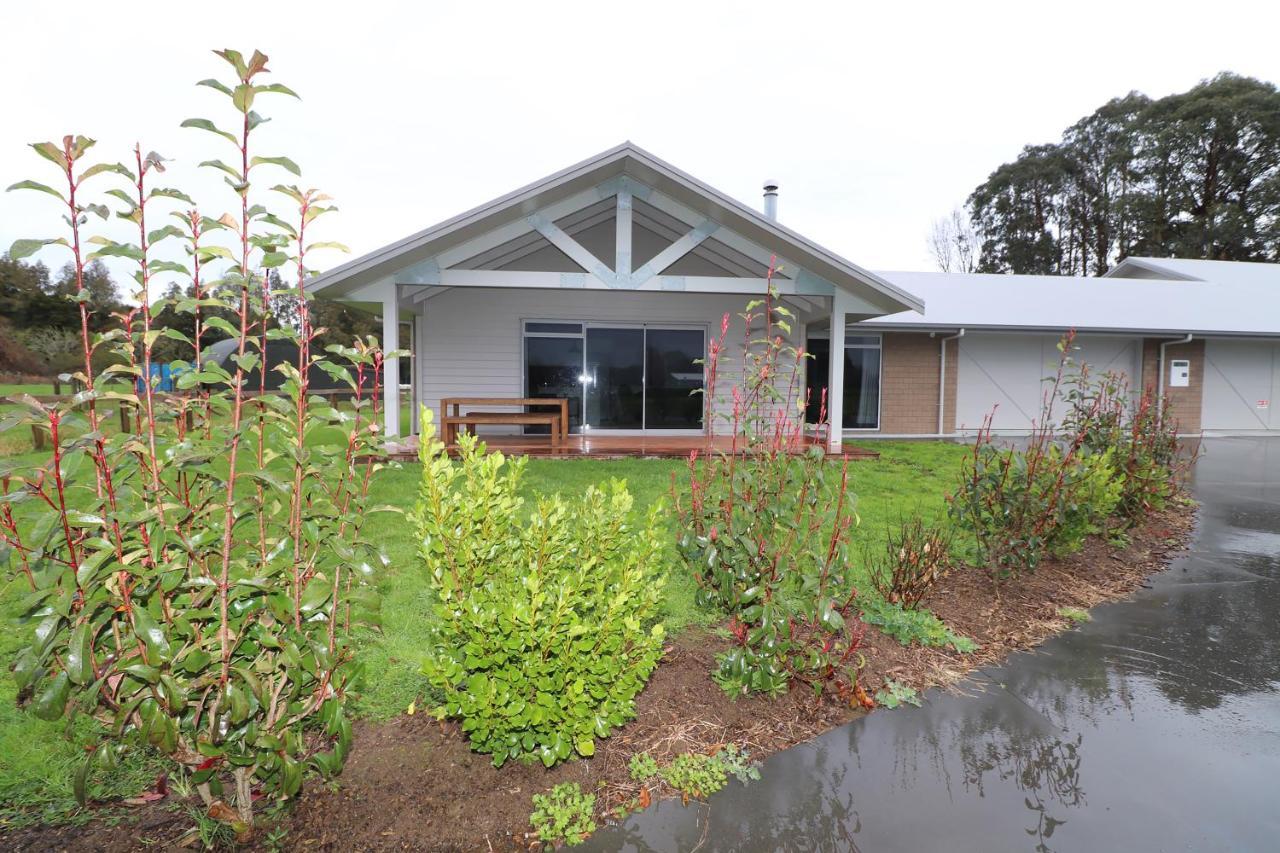 Country Living On Raynes Road Villa Hamilton Dış mekan fotoğraf