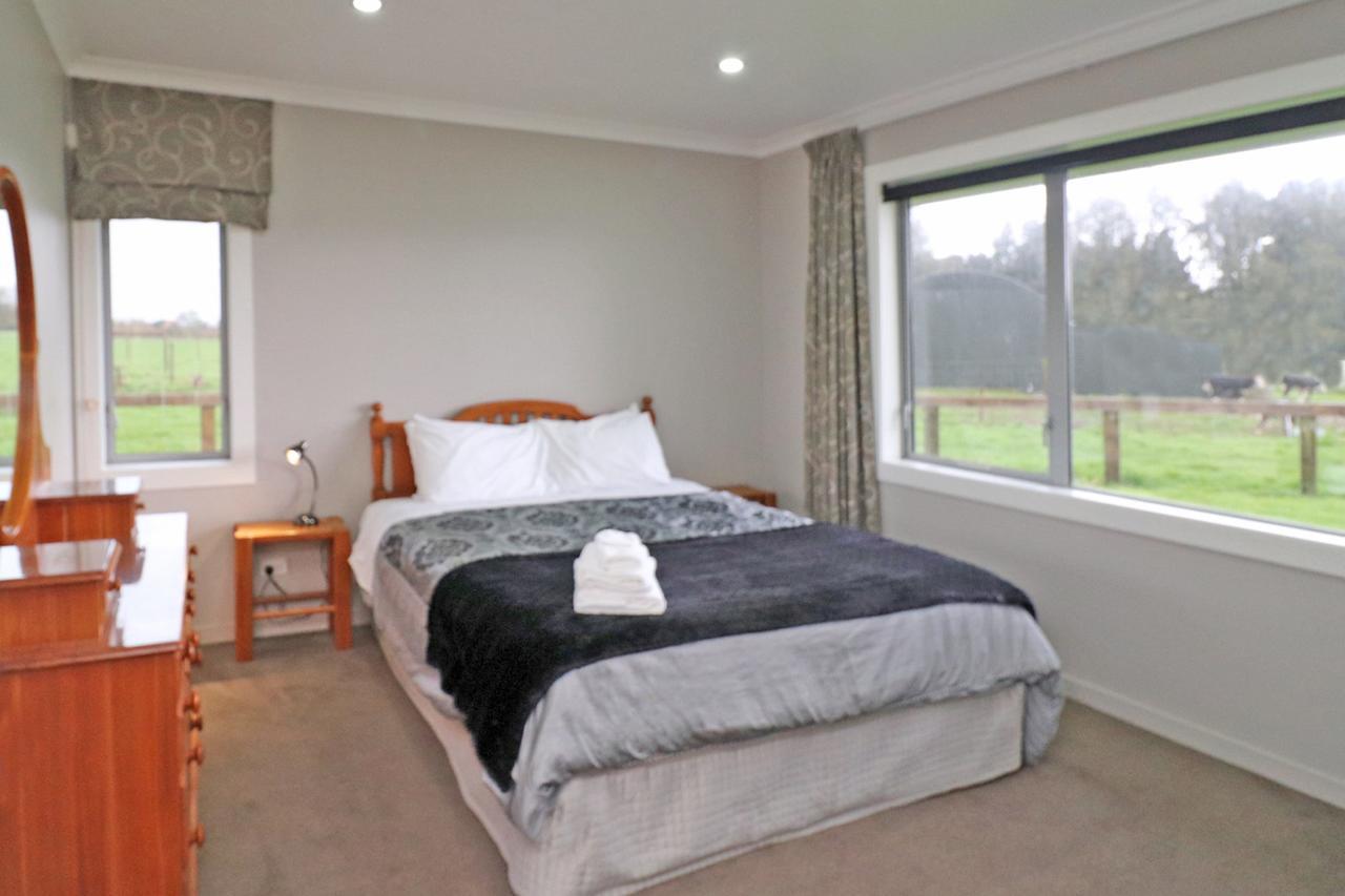 Country Living On Raynes Road Villa Hamilton Dış mekan fotoğraf